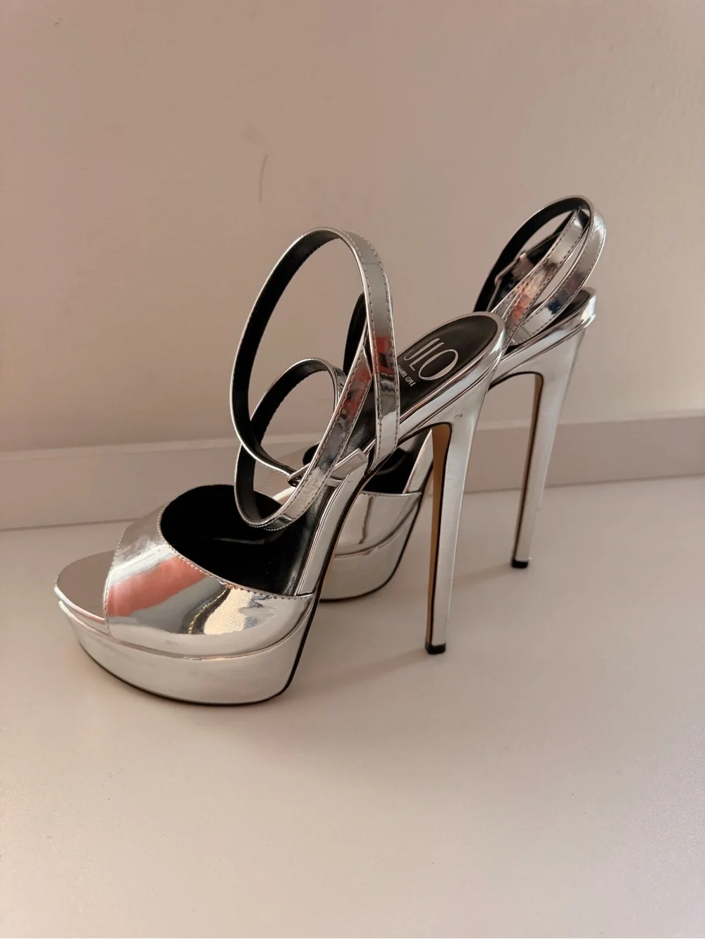 Jennifer Lopez Metallic Silver Platform Sandals with Ankle Straps